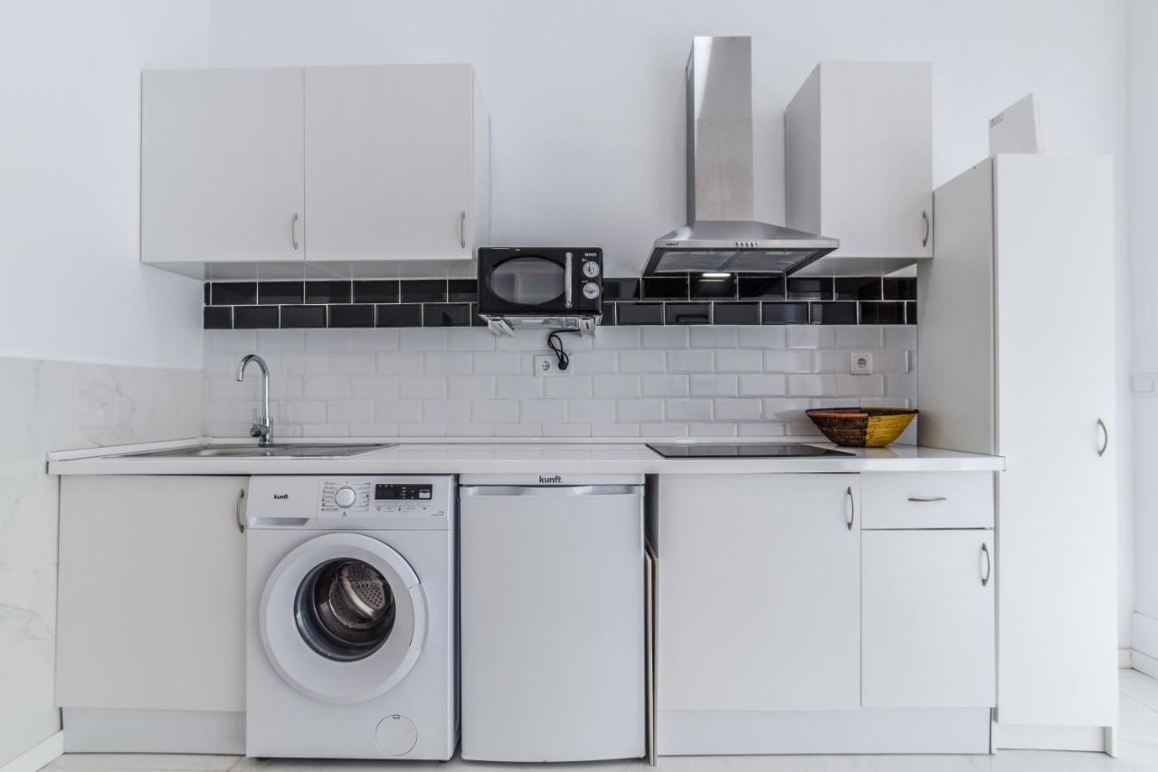 Apartament Moderno Y Totalmente Equipado Junto A Atocha Madrid