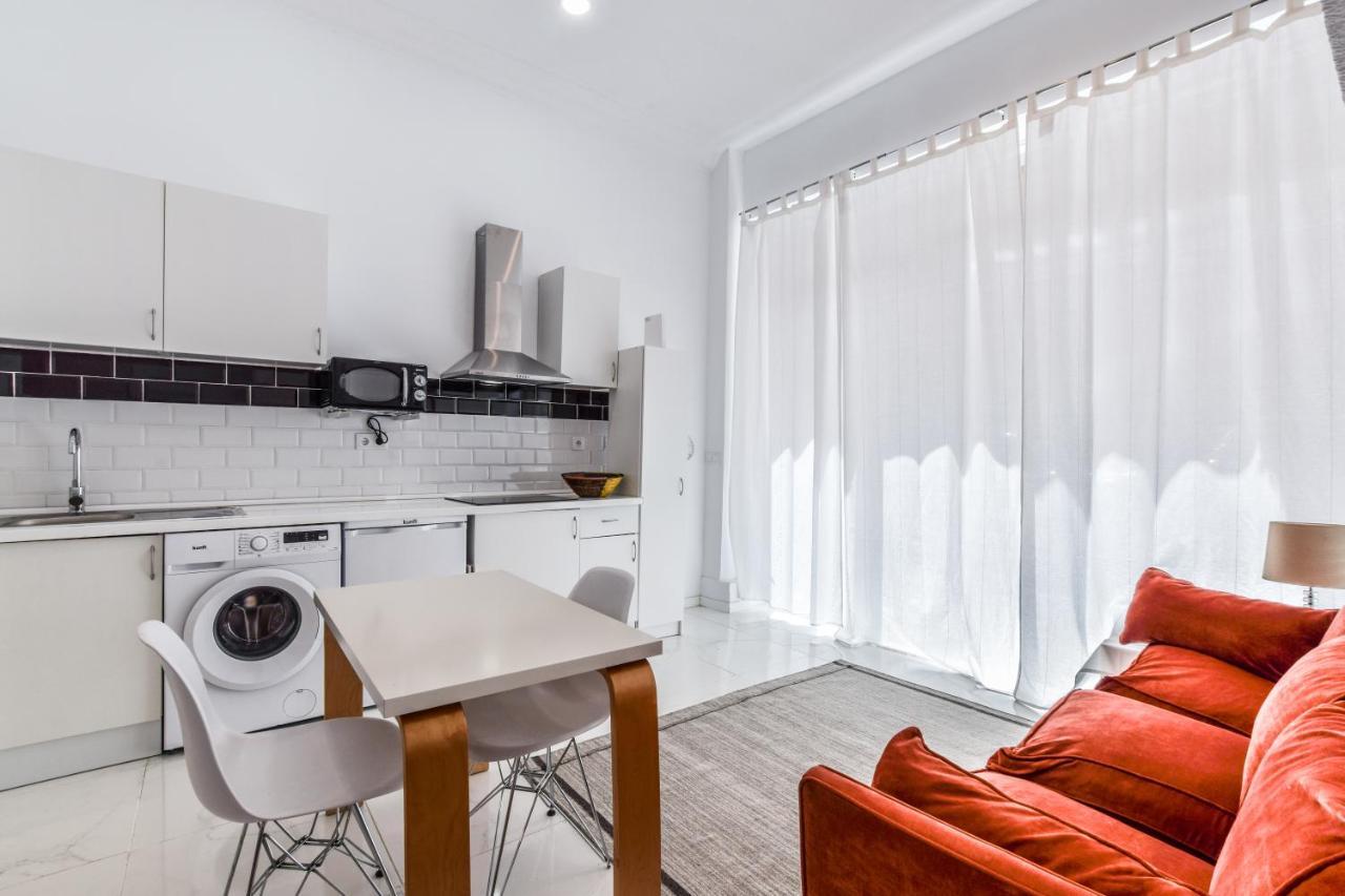 Apartament Moderno Y Totalmente Equipado Junto A Atocha Madrid